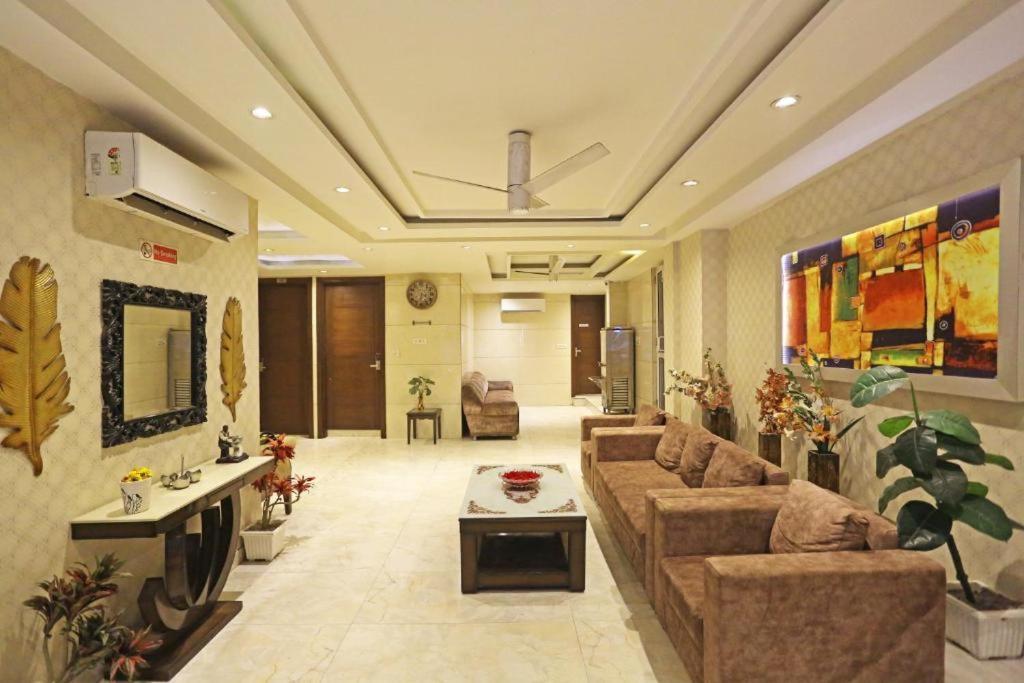 Hotel Urban Luxury Neu-Delhi Exterior foto